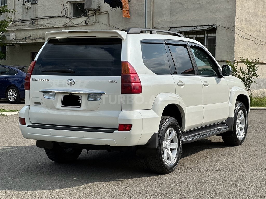 Toyota Land Cruiser Prado