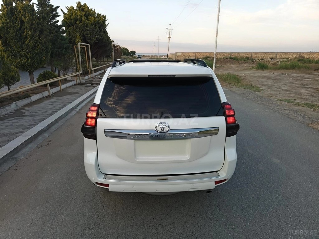 Toyota Land Cruiser Prado