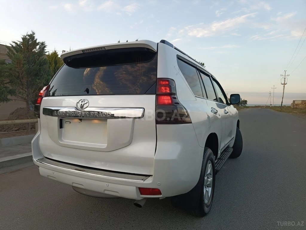 Toyota Land Cruiser Prado