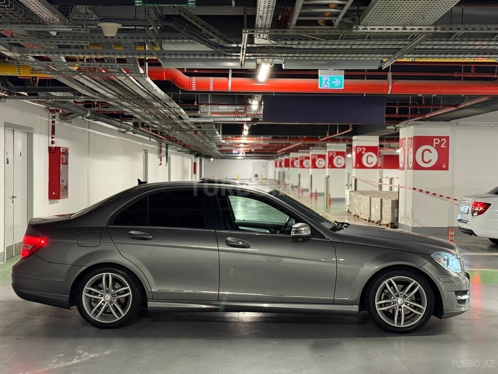 Mercedes C 250