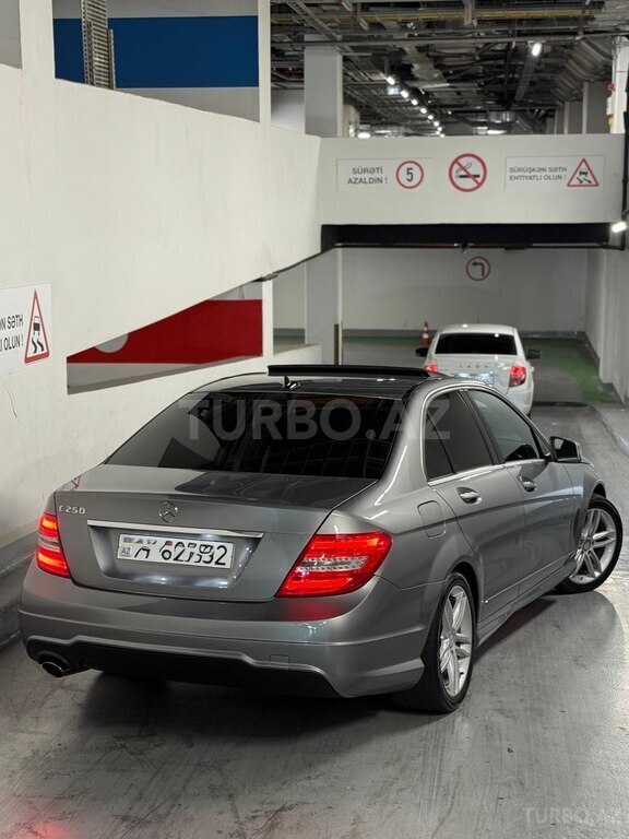 Mercedes C 250