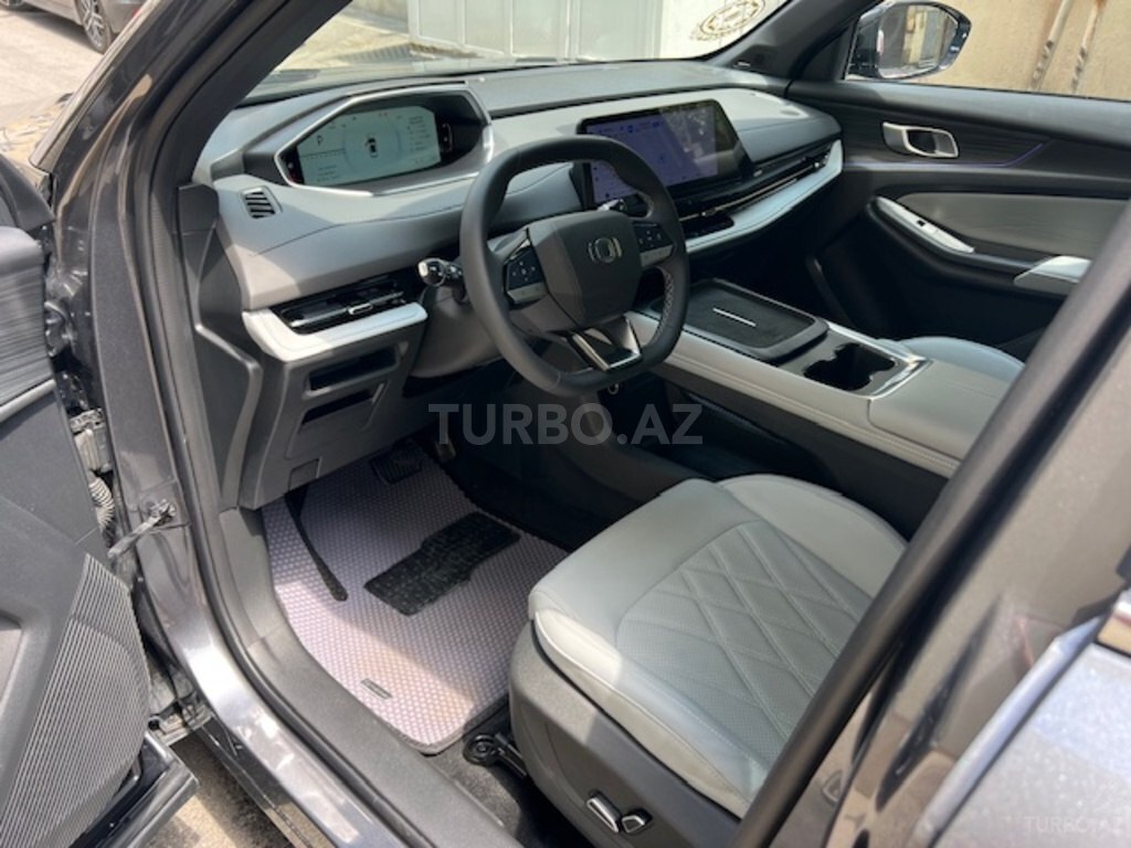 Changan Qiyuan Q05