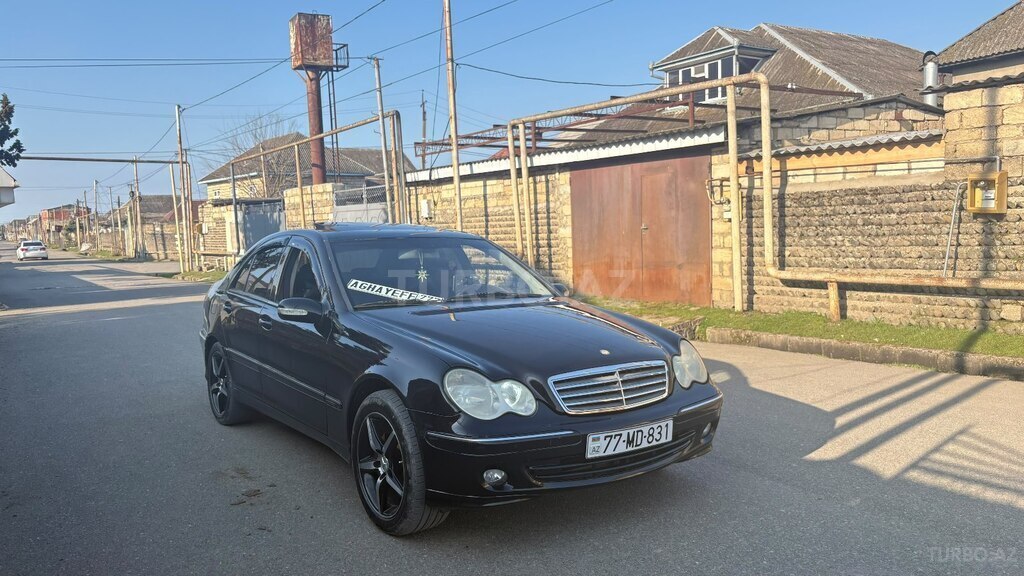 Mercedes C 240