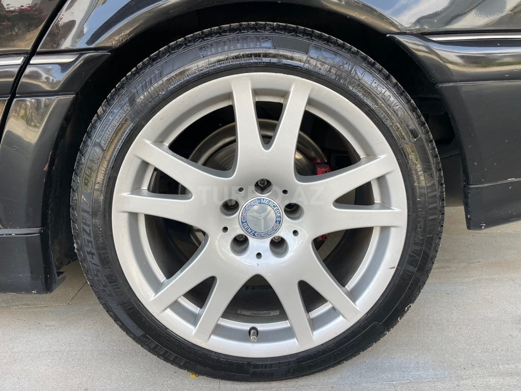 Mercedes C 180