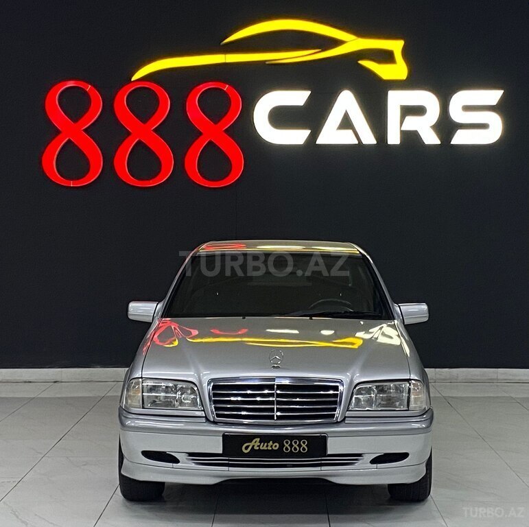 Mercedes C 200