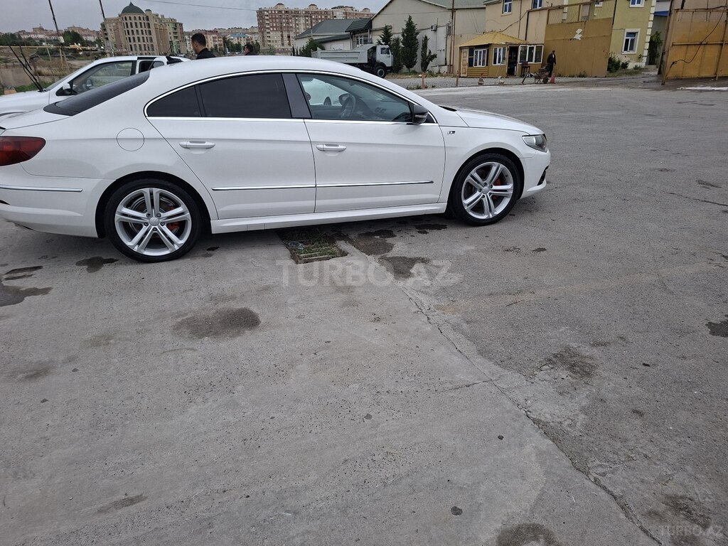 Volkswagen Passat CC