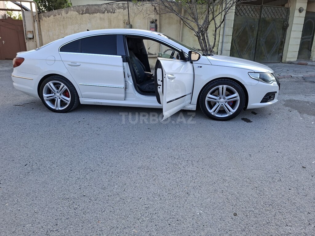 Volkswagen Passat CC