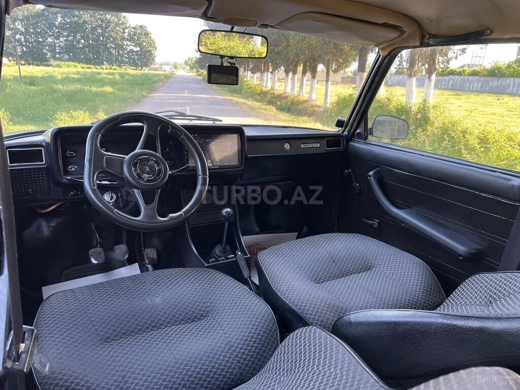 LADA (VAZ) 2107