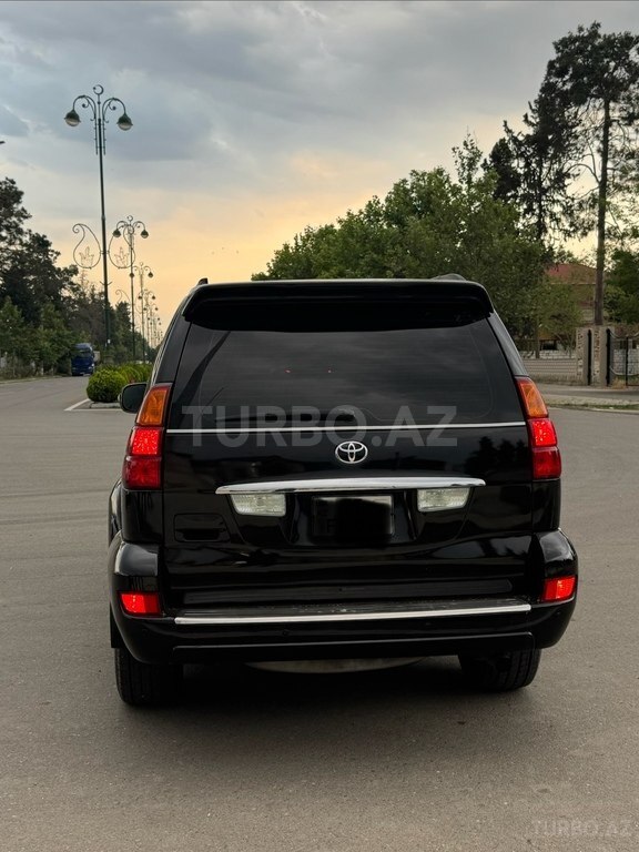 Toyota Land Cruiser Prado