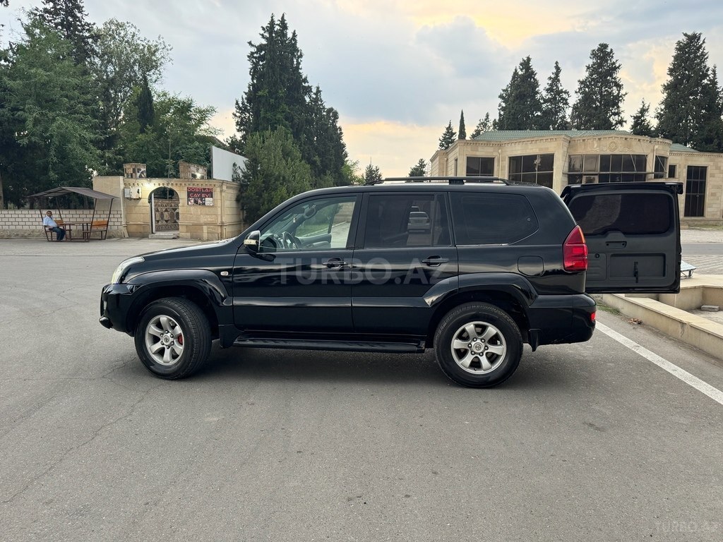 Toyota Land Cruiser Prado