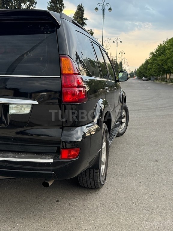 Toyota Land Cruiser Prado