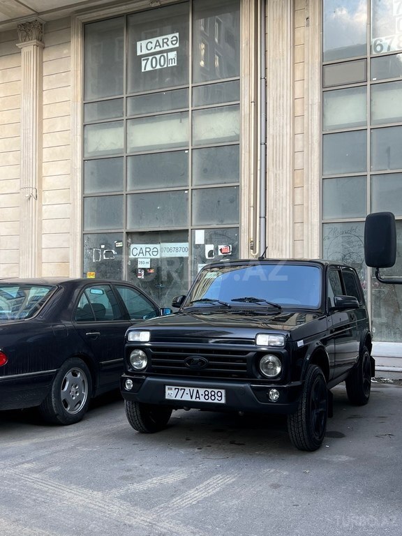 LADA (VAZ) Niva