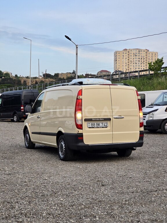 Mercedes Vito