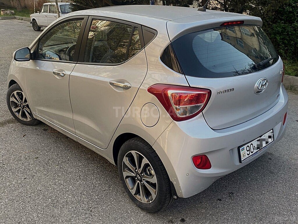 Hyundai i10
