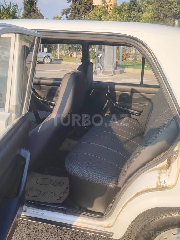 LADA (VAZ) 2107