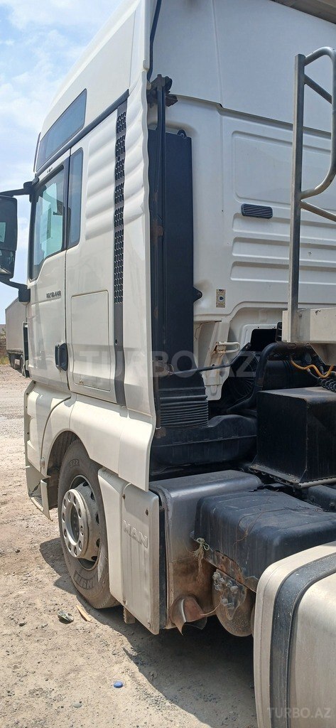 MAN TGA 18.440