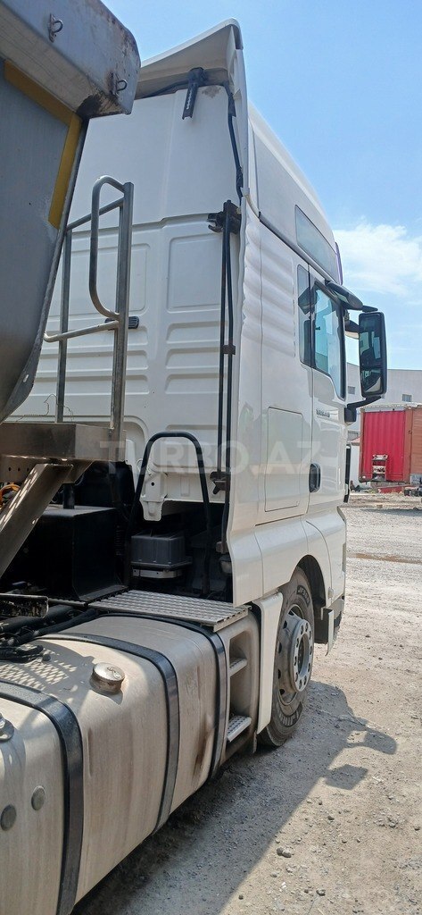 MAN TGA 18.440