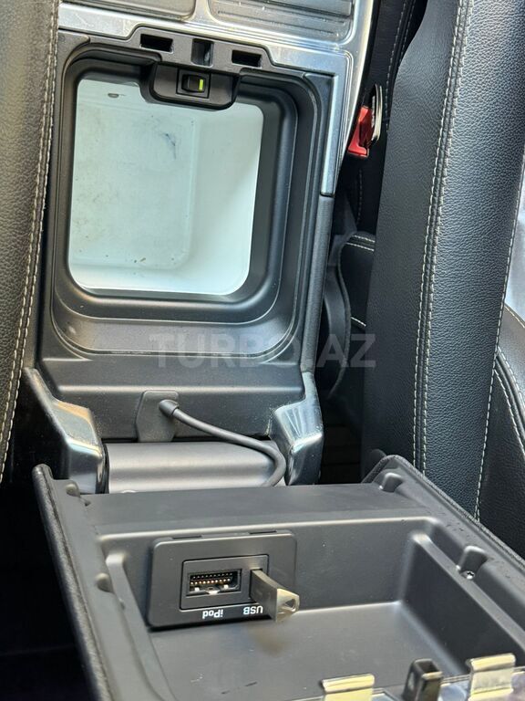 Land Rover RR Sport