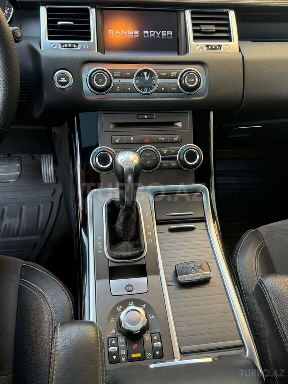 Land Rover RR Sport