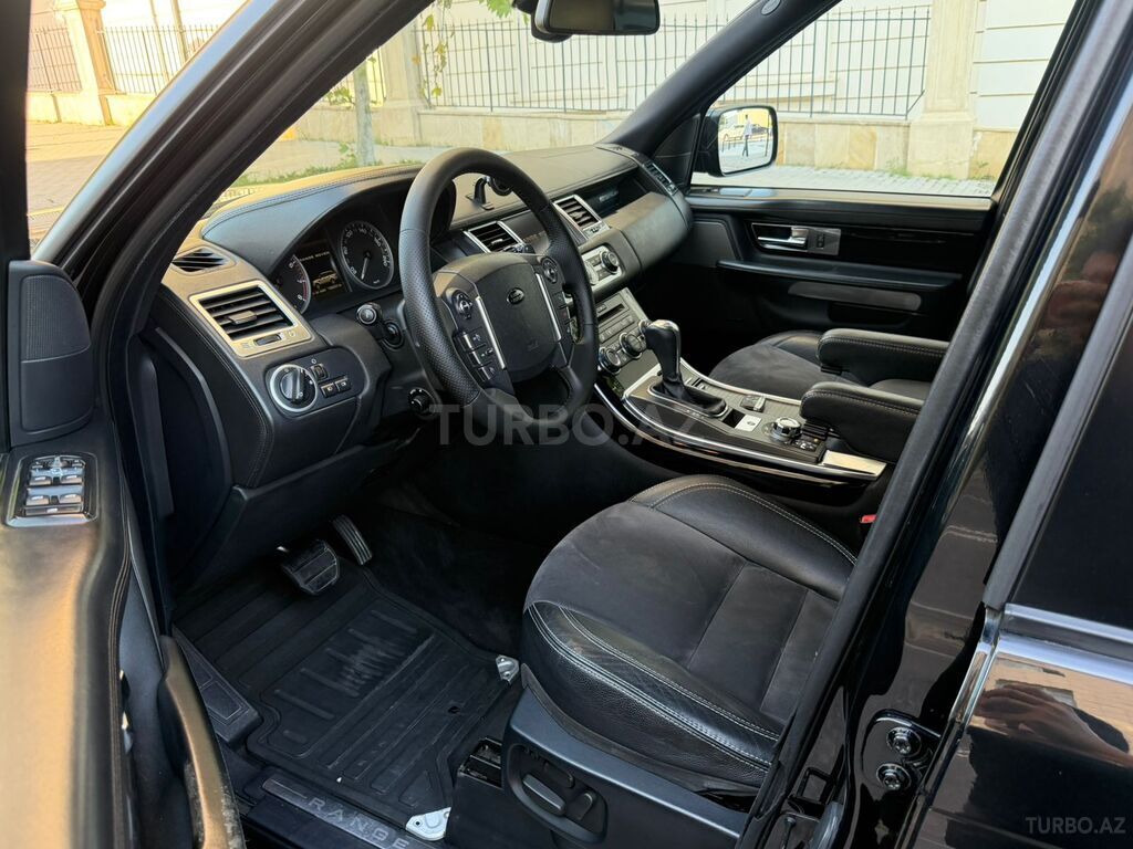 Land Rover RR Sport
