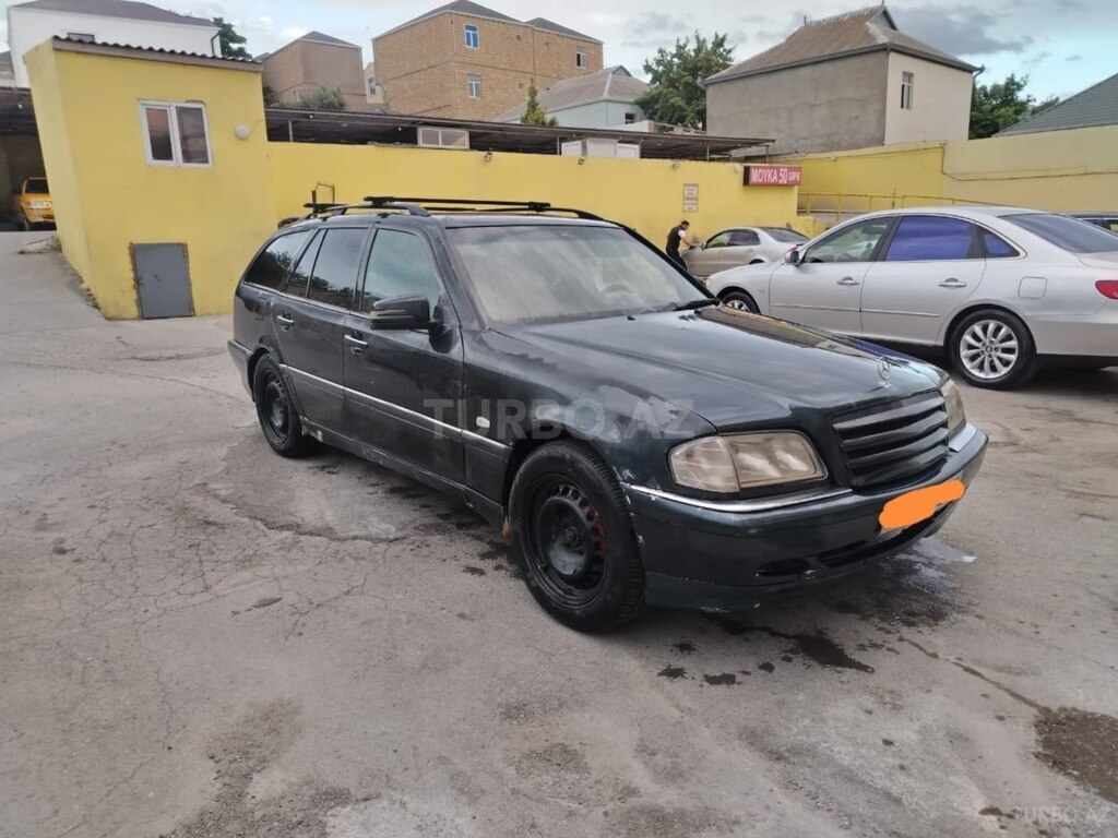 Mercedes C 220