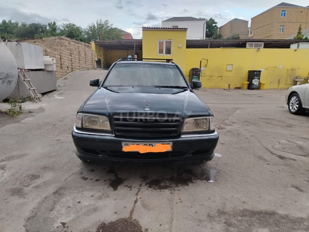 Mercedes C 220