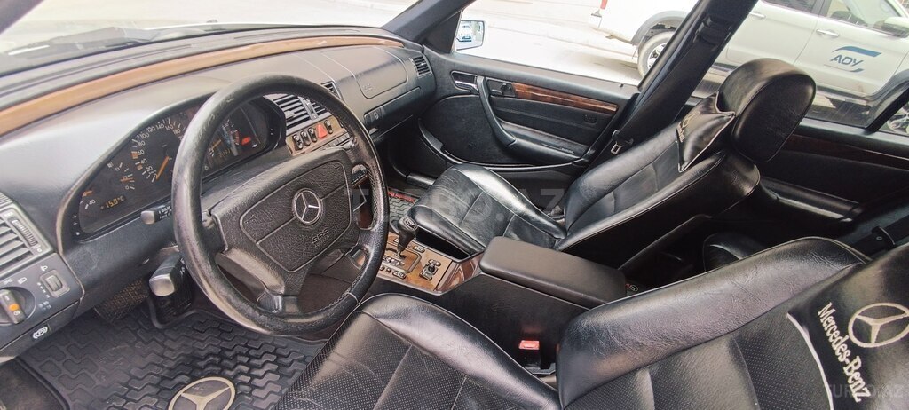 Mercedes C 240
