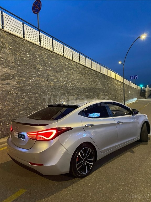 Hyundai Avante