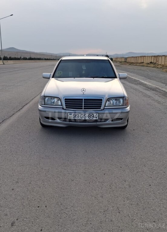 Mercedes C 220