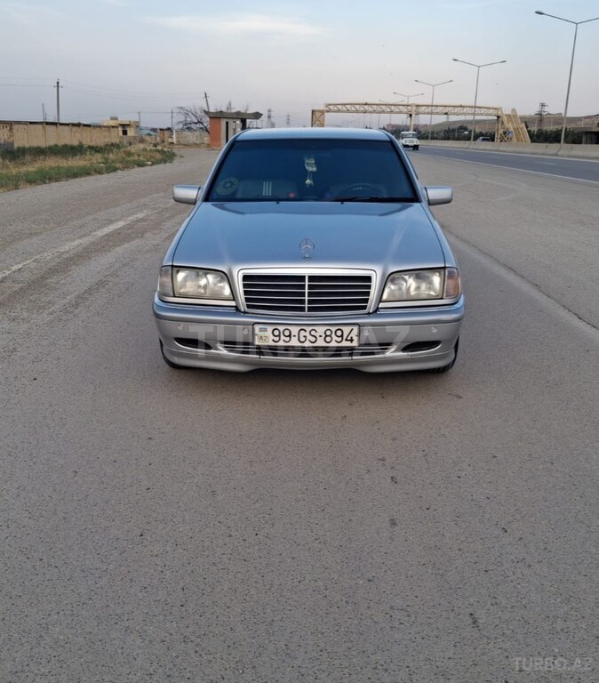 Mercedes C 220