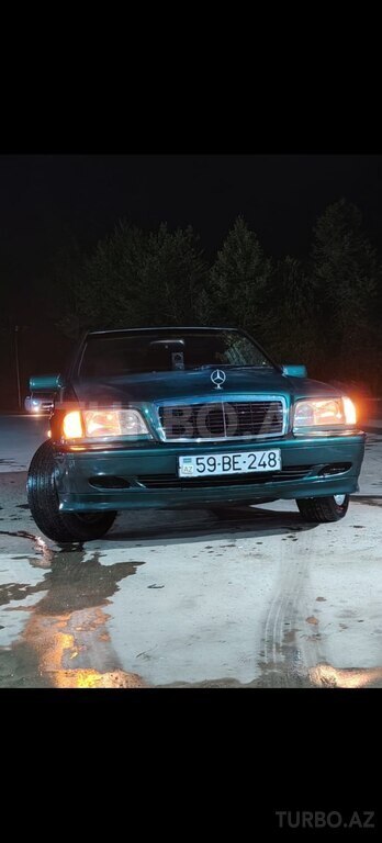Mercedes C 180