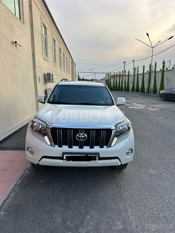 Toyota Land Cruiser Prado