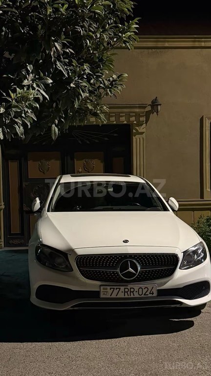 Mercedes E 220 d 4MATIC