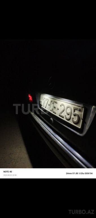Mercedes C 180