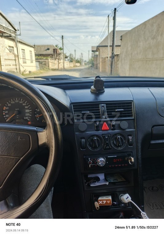 Mercedes C 180