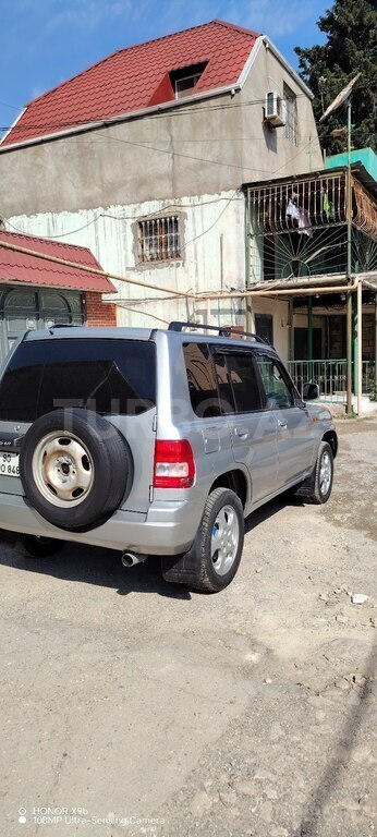 Mitsubishi Pajero io