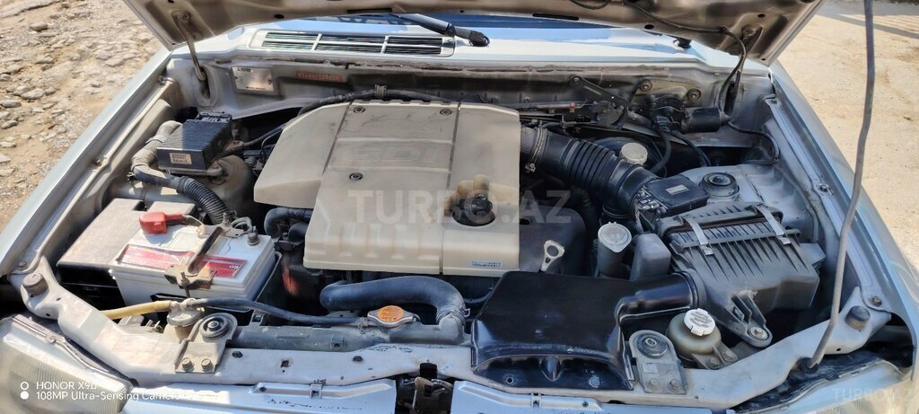 Mitsubishi Pajero io