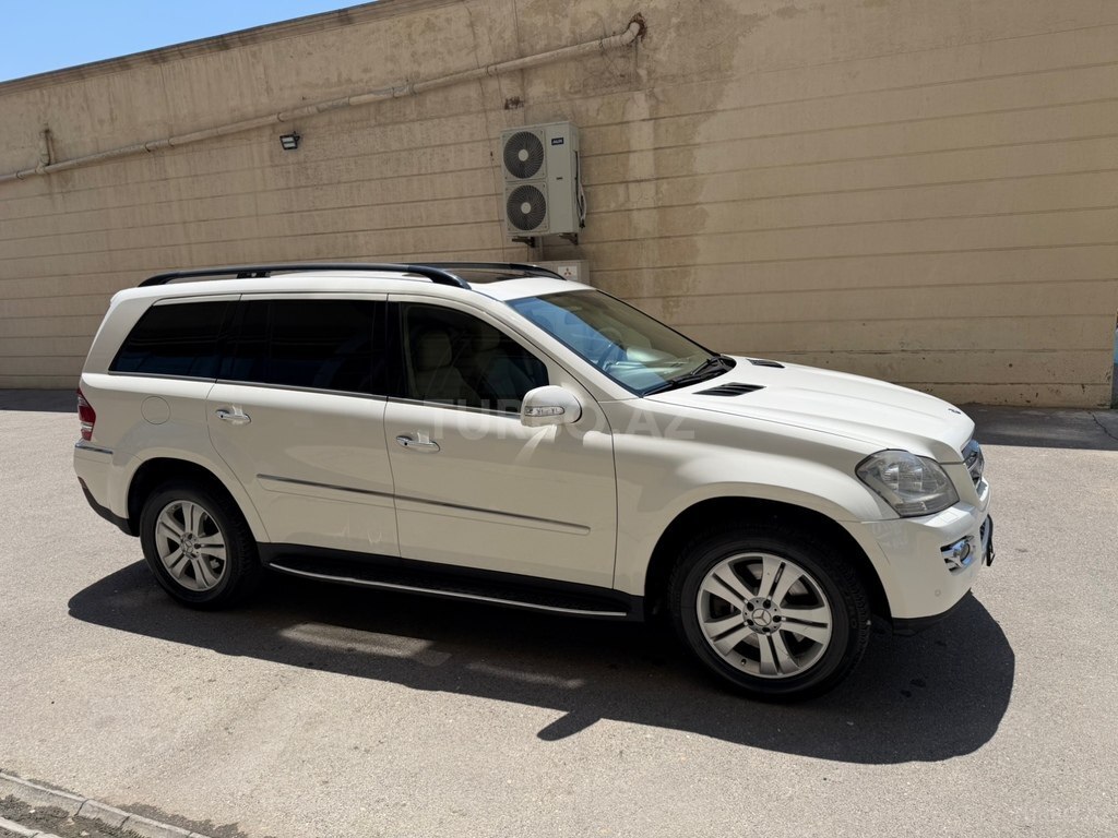 Mercedes GL 550 4MATIC