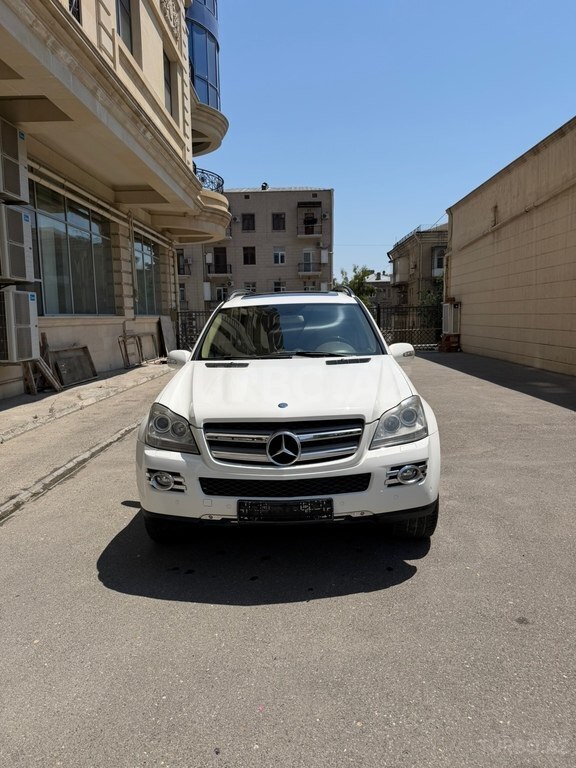 Mercedes GL 550 4MATIC