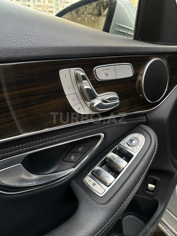 Mercedes C 300 4MATIC