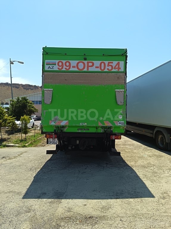 Mercedes Atego 1229