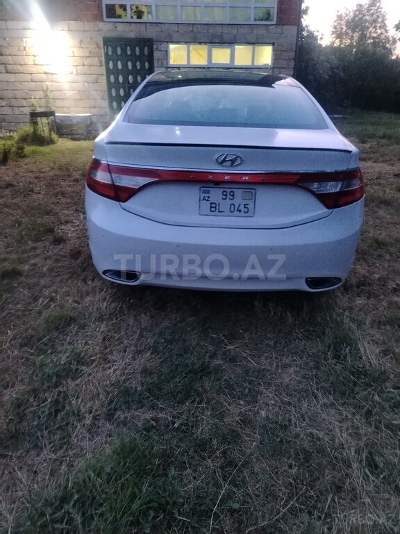Hyundai Azera