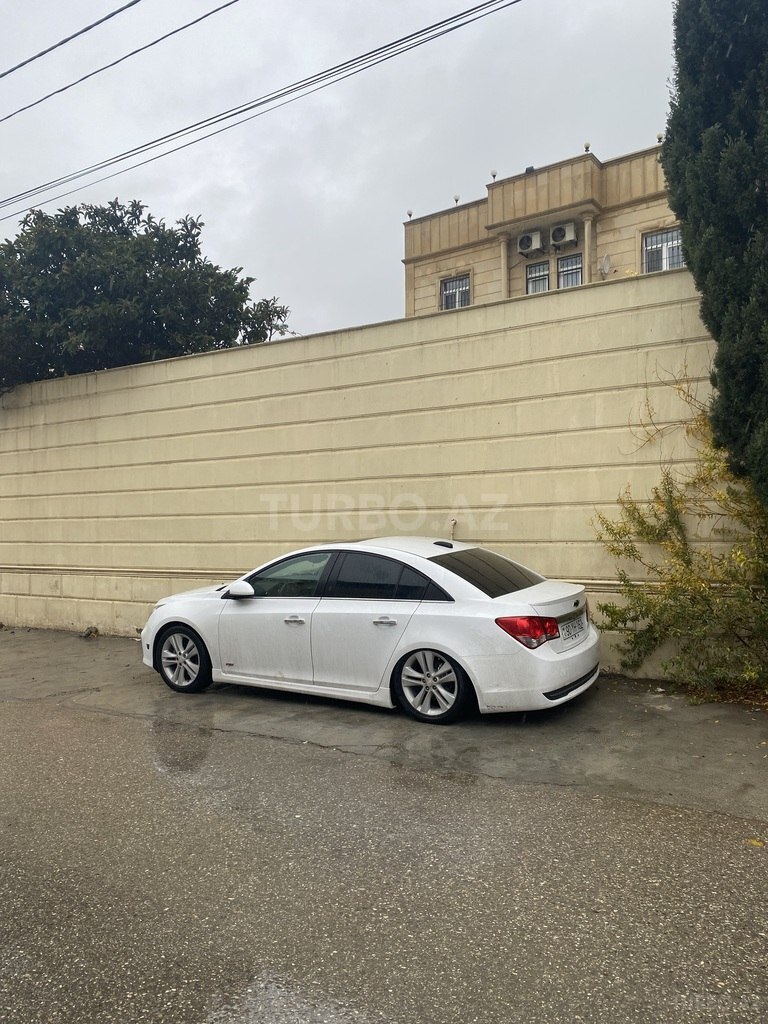 Chevrolet Cruze