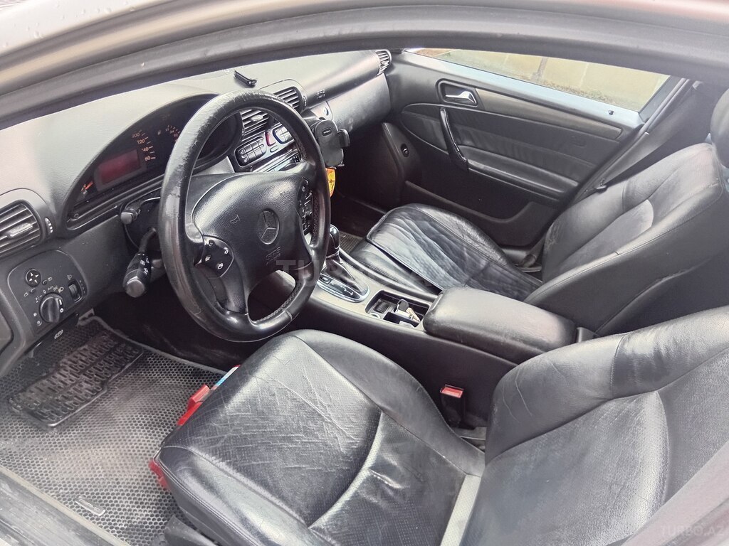Mercedes C 220