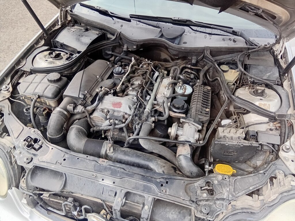 Mercedes C 220