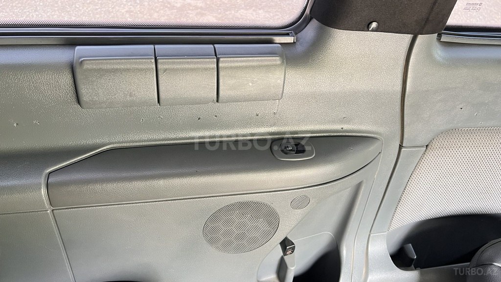 Mercedes Viano