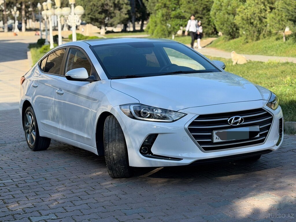 Hyundai Elantra