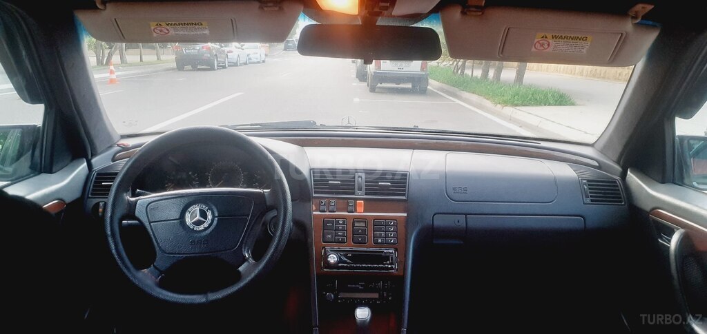 Mercedes C 220