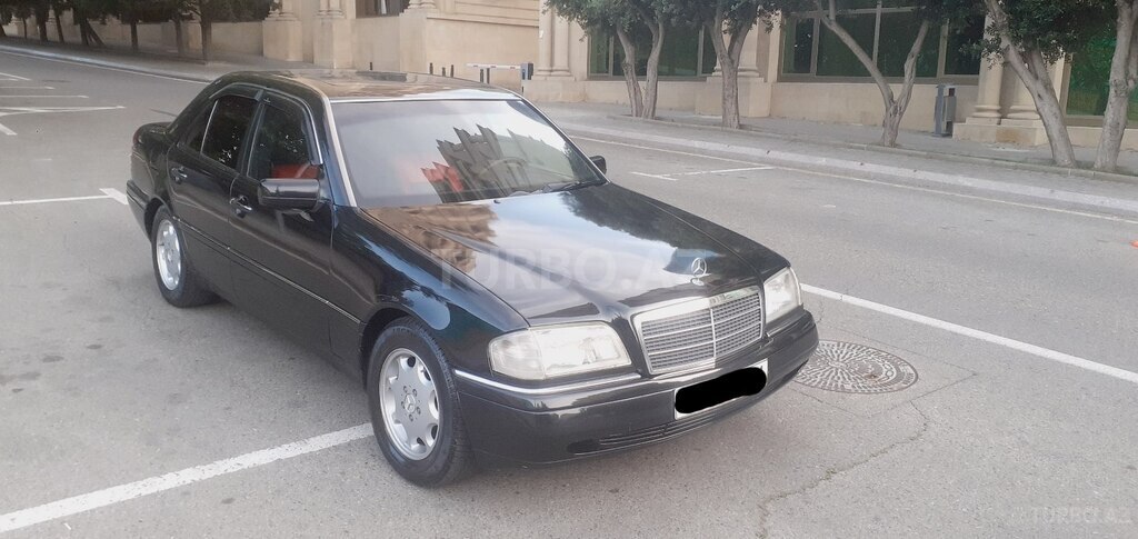 Mercedes C 220