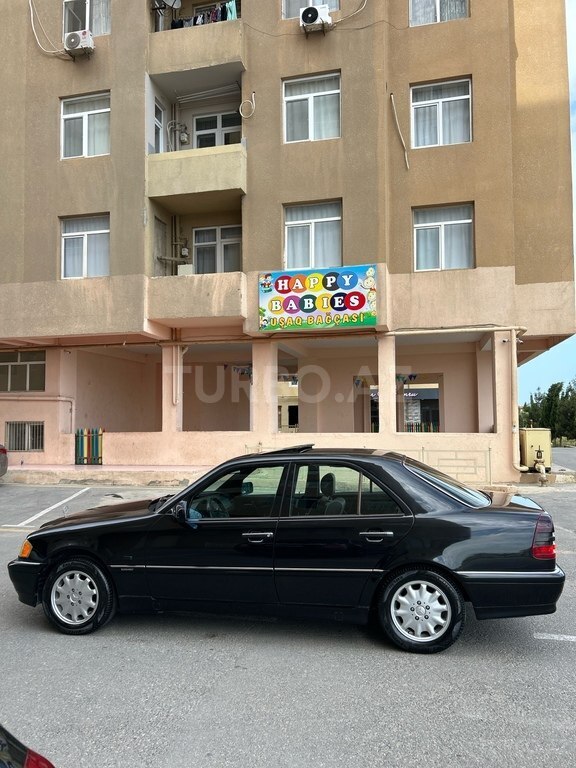 Mercedes C 220